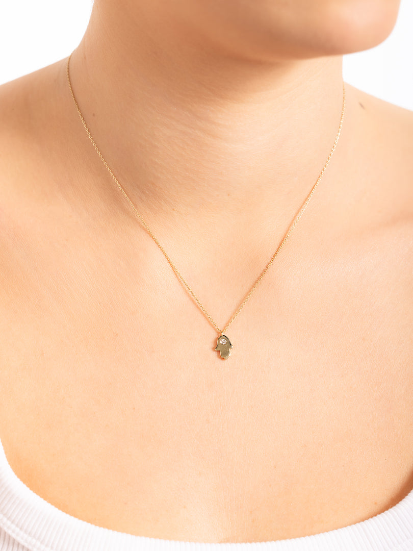 Single Hamsa necklace